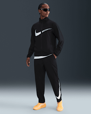 Nike Form Men's Dri-FIT Open-Hem Versatile Trousers. Nike SI